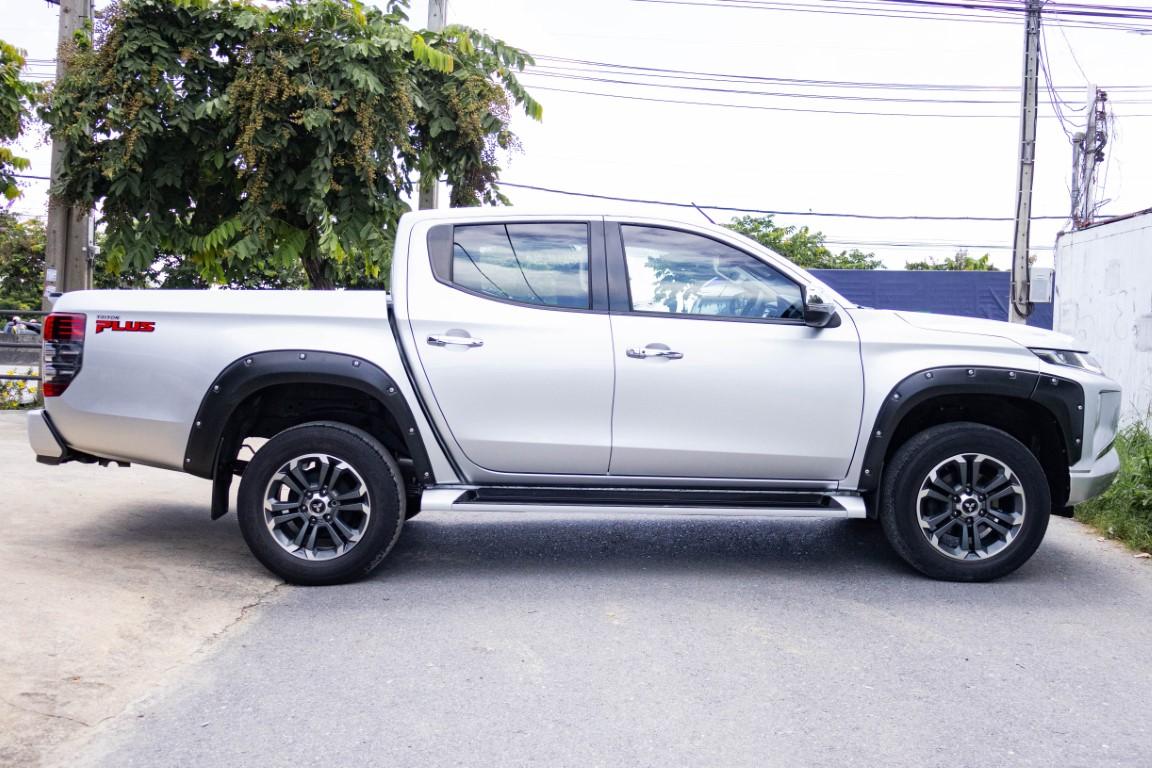 Mitsubishi Triton Doublecab 2.4 GT Premium Plus M/T 2020 *LK0469*